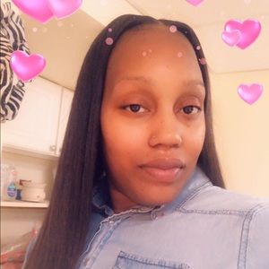 Meet your Posher, Kendra